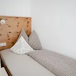 Appartement Alois Ferienglueck *