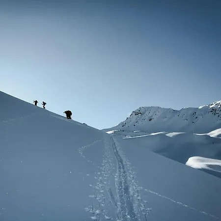 阿洛伊斯快乐假期公寓 瑙德斯
