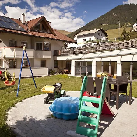 Alois Ferienglueck * Nauders