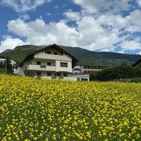 Alois Ferienglueck * 나우더스